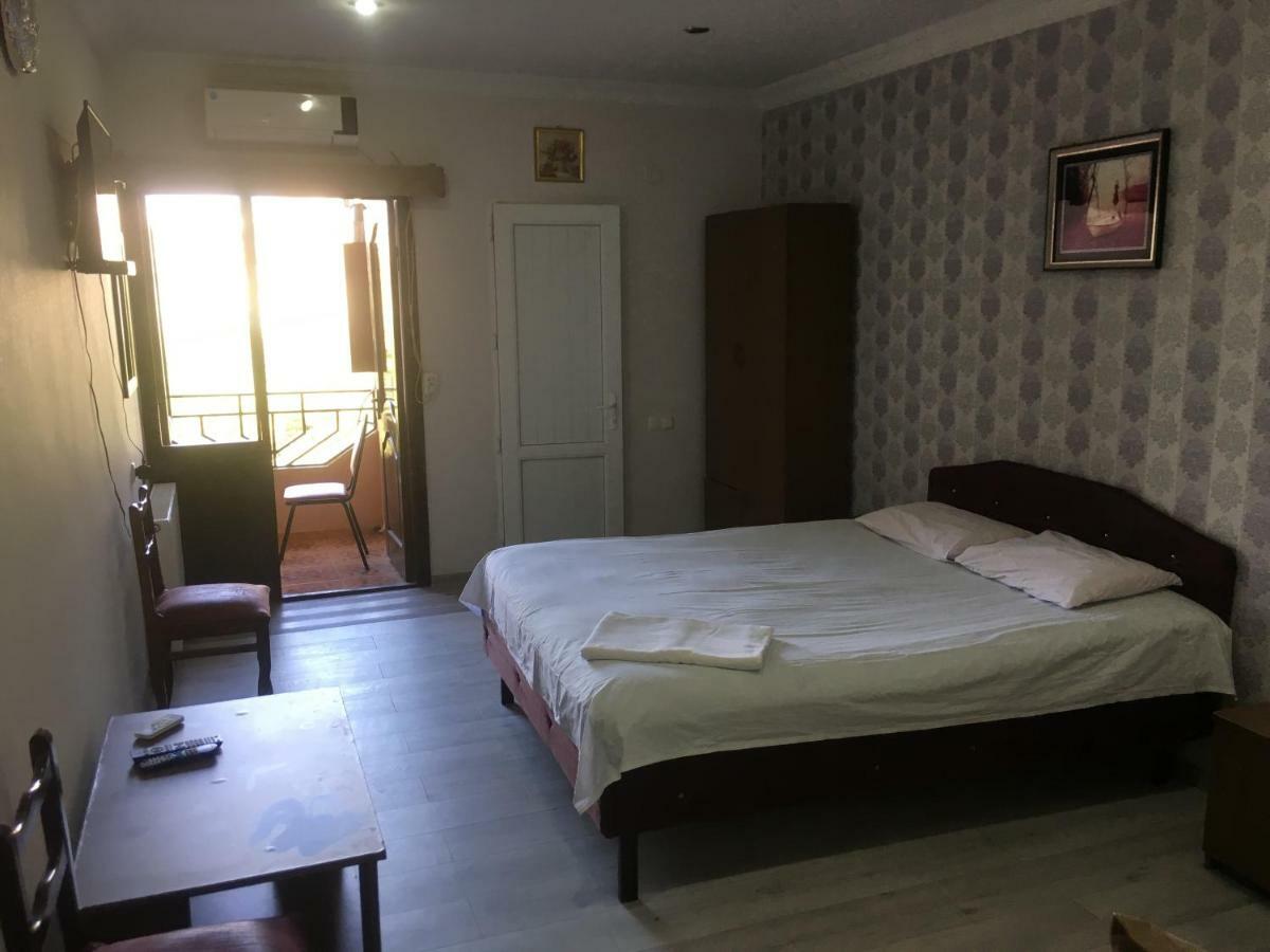 Hotel Texas Tbilisi Luaran gambar