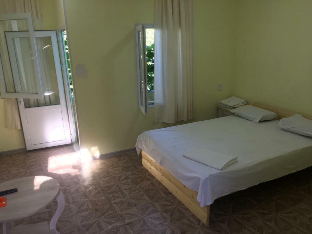 Hotel Texas Tbilisi Luaran gambar